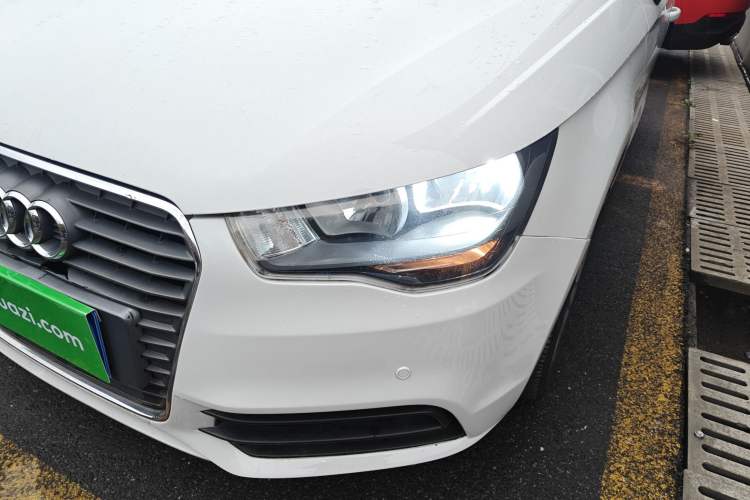 Used Audi A1 2014 30 TFSI Sportback Fashion Model Left Front Headlight