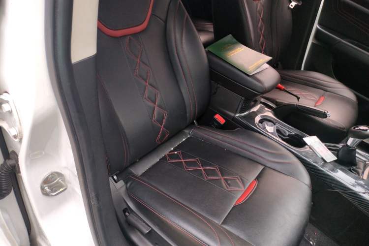 Used Soueast DX3 2018 1.5L Manual Luxury Model