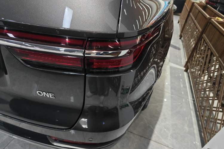 Used Li Auto ONE 2021 Extended-Range 6-Seater Version Exterior 3