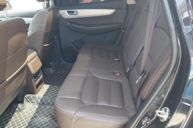 Used FORTHING Joyear X5 2017 Jingxiang Series 1.5T CVT Luxury Model Left Rear Seat