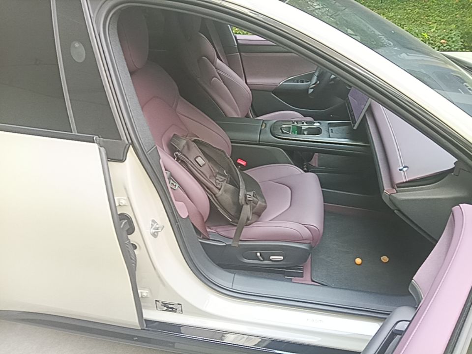 Xiaomi Auto SU7 2024 Rear-Drive Ultra-Long Range Advanced Pro-Level Intelligent Driving Version — снимка 19