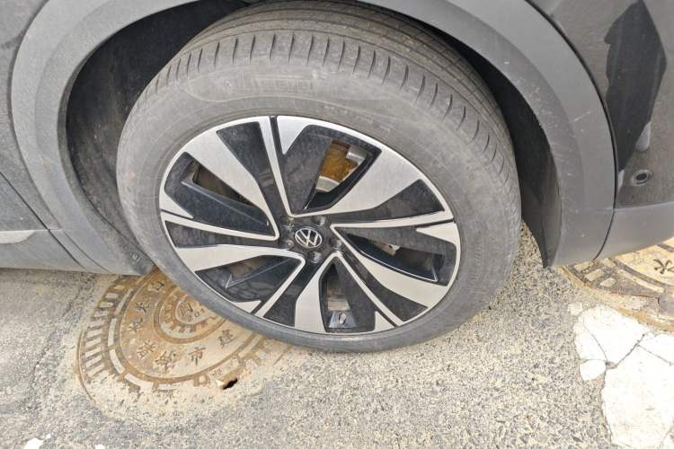 Used Volkswagen Talagon 2023 Facelift 380TSI All-Wheel-Drive Luxury Jiajing Pro 6-Seater Right Front Wheel Hub