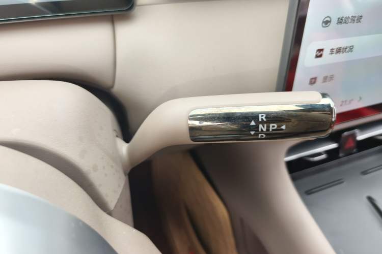 Used Landian E5 PLUS 2026 Model 230km Ultra-Long-Range Version Ultra 7-seater