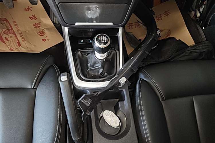 Used BYD Song MAX 2017 1.5T Manual Smart Connect Luxury 7-Seater