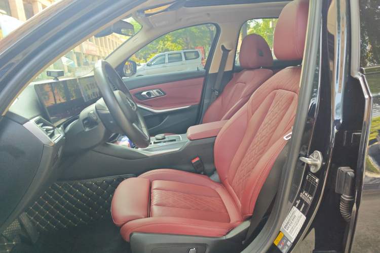 Used BMW i3 2023 eDrive 40 L Midnight Sports Package