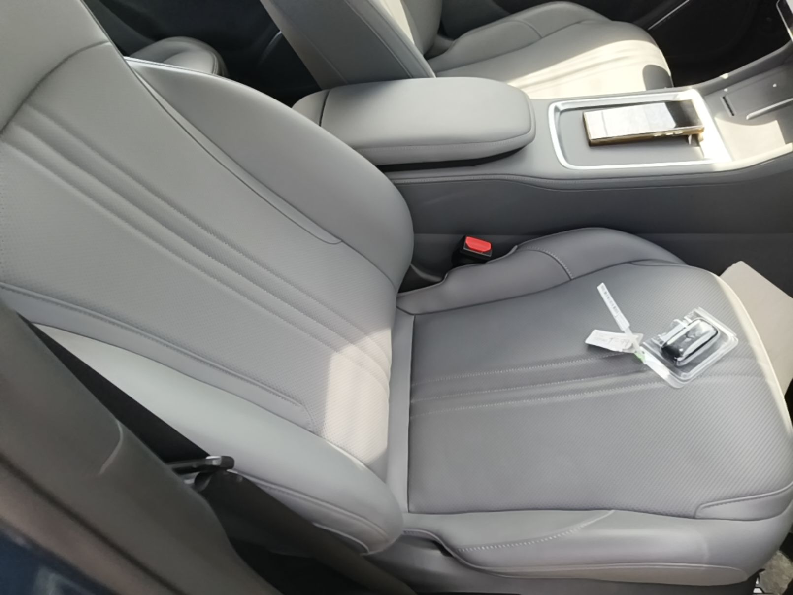Geely Galaxy L7 2025 EM-i 115km Exploration Edition — снимка 19