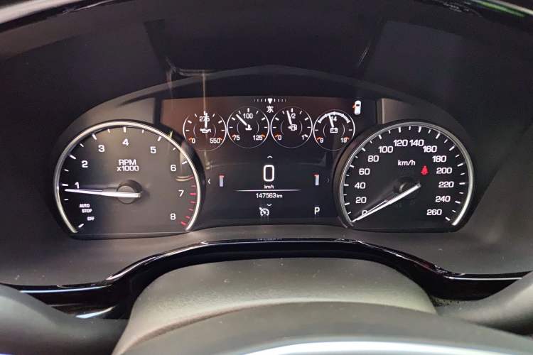 Used Cadillac XT5 2018 25T Luxury Model