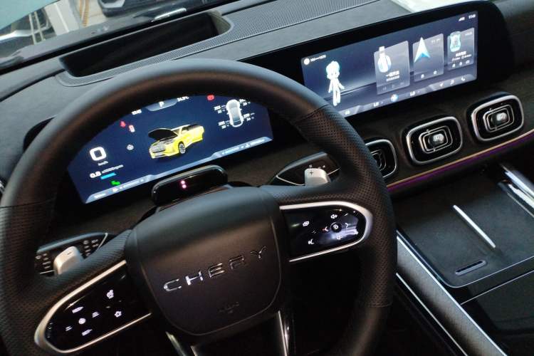 Used Chery Tiggo 9 2023 2.0T Dual-Clutch Two-Wheel Drive Prestige Version 5 Seats