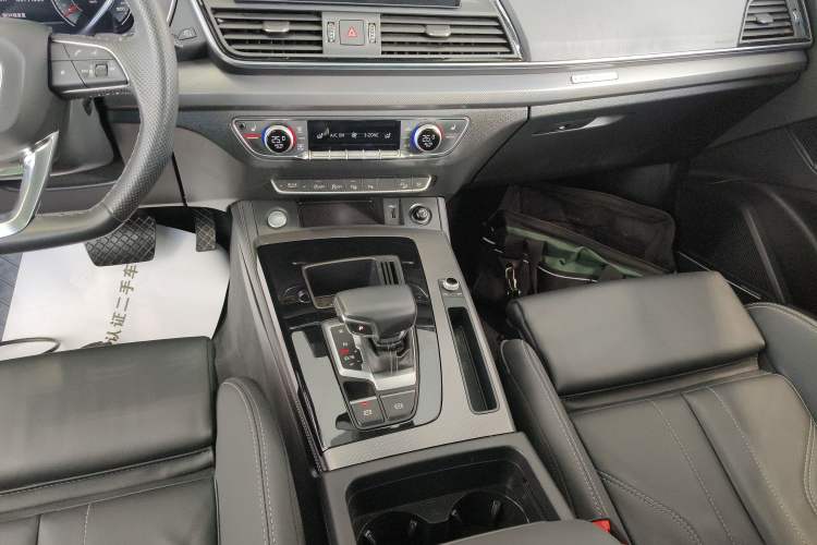 Used Audi Q5L 2022 Updated 45T Luxury Dynamic Version