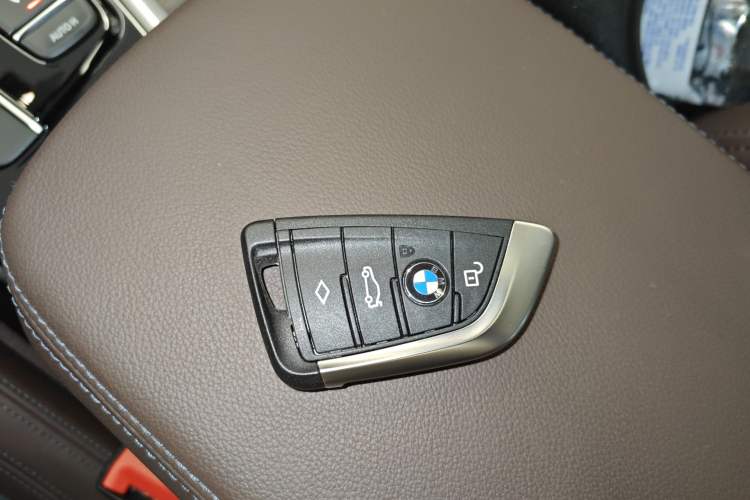 Used BMW X3 2020 xDrive28i Luxury Package Vehicle Key