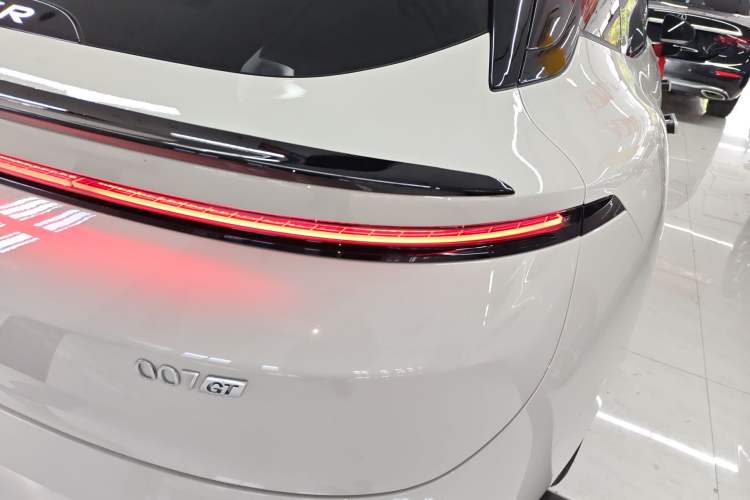 Used Zeekr 007GT 2025 Long-Range Rear-Wheel Drive Intelligent Driving Version 100 kWh Exterior 3