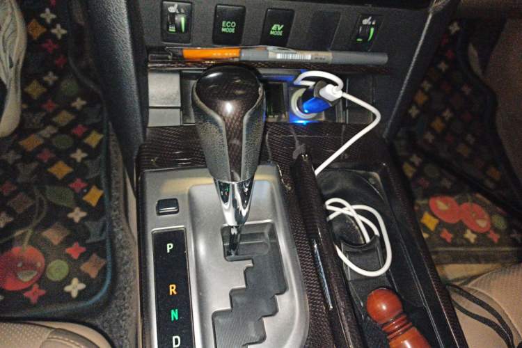 Used Toyota Camry 2012 Luxurious Edition 2.5HG Zunrui