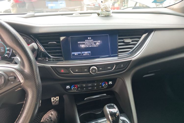 Used Buick Regal 2017 GS 28T Prestige Model