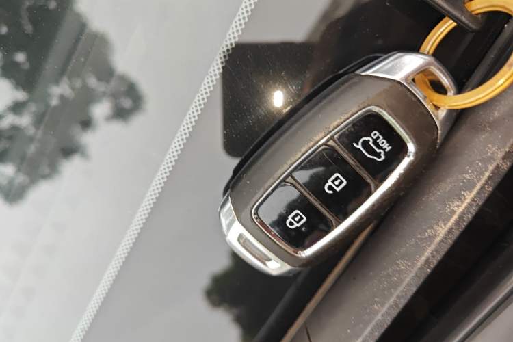 Used Hyundai ENCINO 2018 1.6T Dual-Clutch ZhiPao Edition China V Standard
