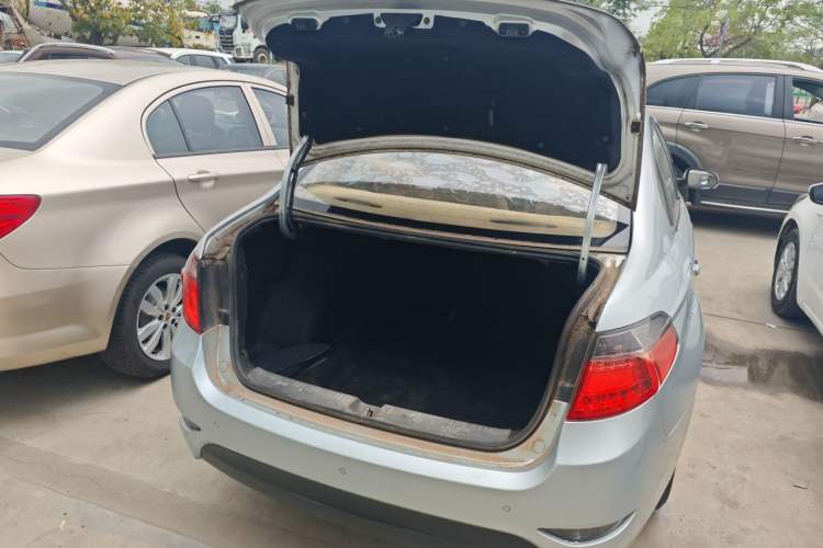 Used Brilliance H330 2013 1.5L Manual Luxury Model