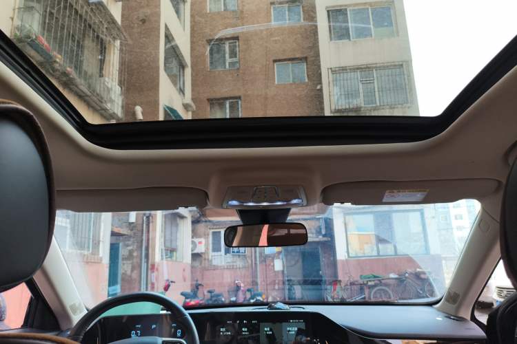 Used Bestune B70 2023 Third Generation 1.5T Automatic Enjoyment Version 70th Anniversary Edition Headliner