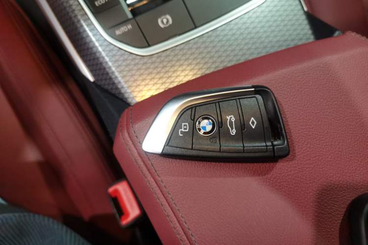 Used BMW i3 2023 eDrive 40 L Midnight Edition