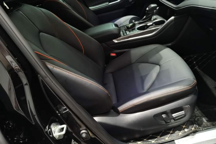 Used Toyota Crown Kluger 2024 2.5L HEV Four-Wheel Drive Premium Edition
