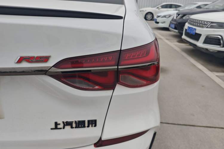 Used Chevrolet Monza 2020 Light Hybrid RS 330T Automatic Comfort Edition Right Rear Taillight