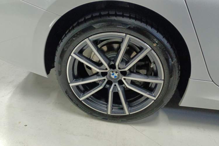 Used BMW 3 Series 2025 325Li M Sport Package
