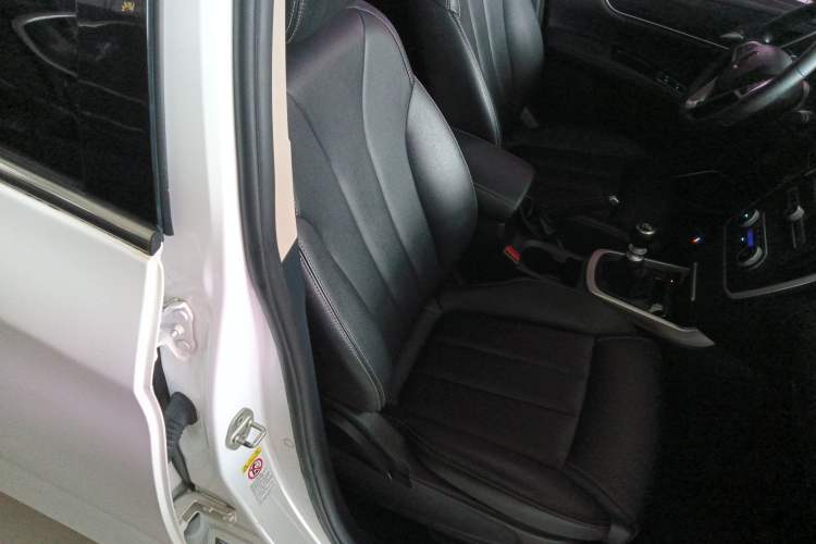 Used BYD Song MAX 2017 1.5T Manual Smart Connect Luxury 7-Seater