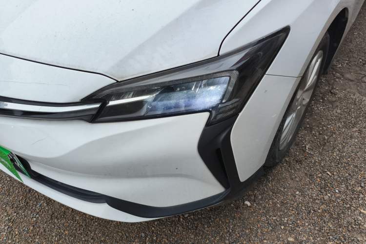 Used Buick Velite 6 2023 430km Range Commuter Version
