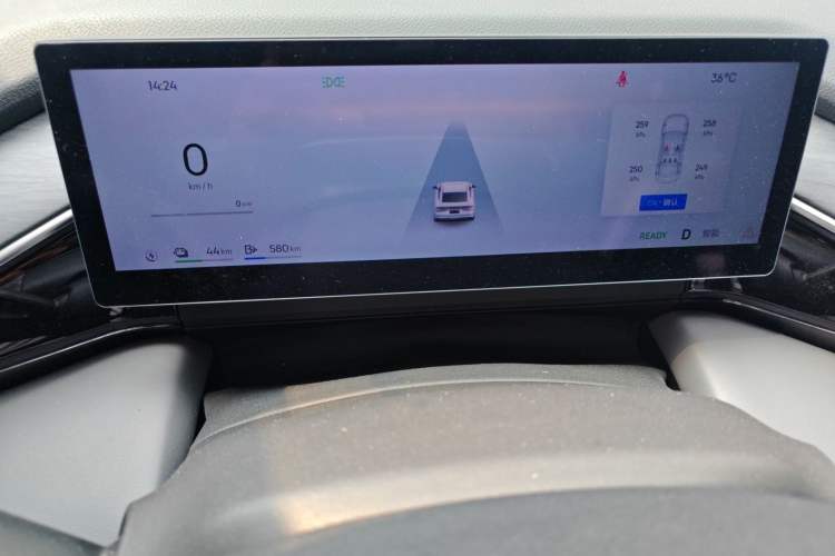 Used Geely Galaxy L6 2025 EM-i 140km Starship Edition Instrument Cluster