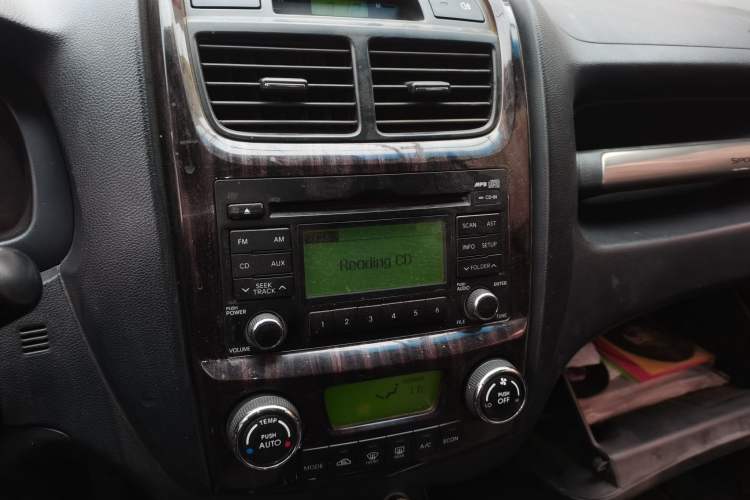 Used Kia Sportage 2011 2.0L Automatic Two-Wheel Drive GLS
