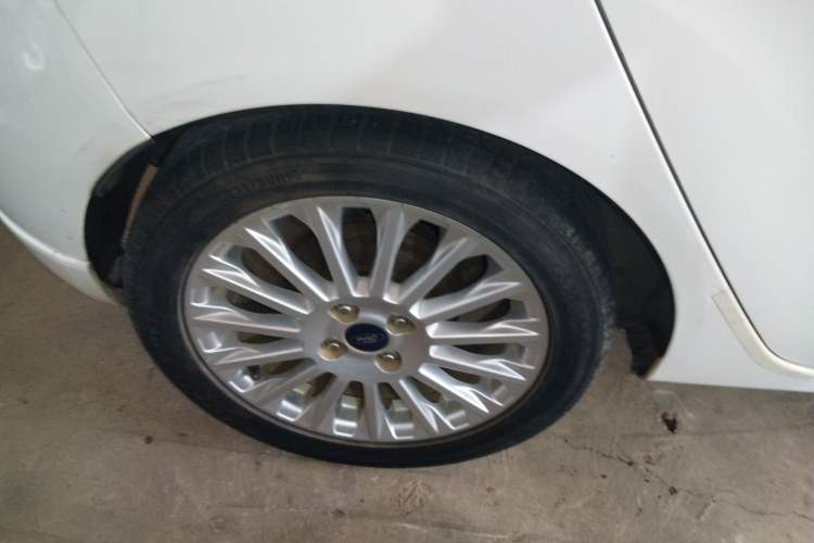 Used Ford Fiesta 2014 Hatchback 1.0 GTDi Automatic Dynamic Model