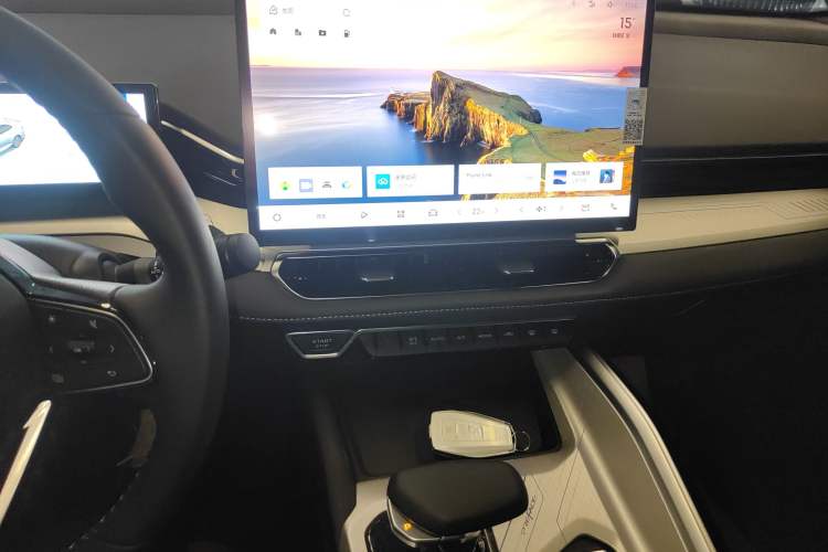 Used Geely Auto Preface 2025 Dongfang Yao 1.5TD Fuyao Edition