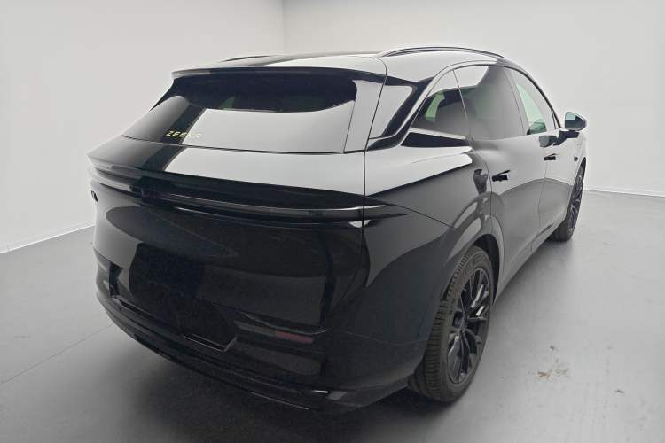 Used Zeekr 7X 2025 100 kWh Long-Range Rear-Wheel Drive with Intelligent Driving Features