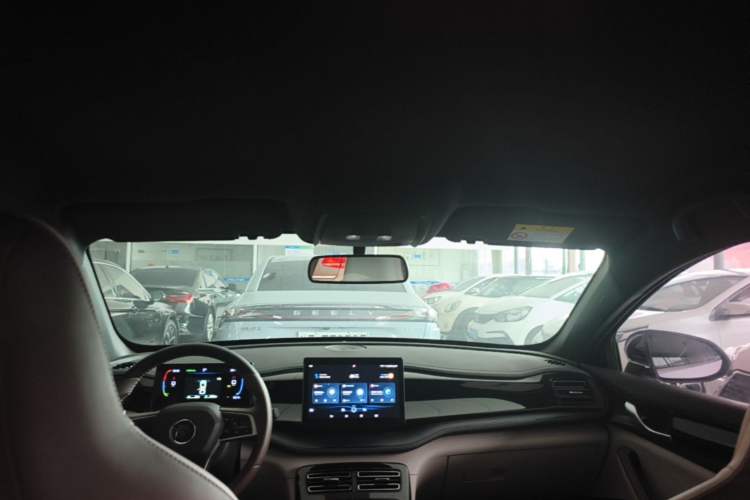 Used BYD Qin PLUS 2024 HONOR Edition DM-i 55KM Leading Model
