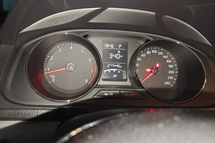 Used Volkswagen Gran Lavida 2015 230TSI DSG Comfort Edition
