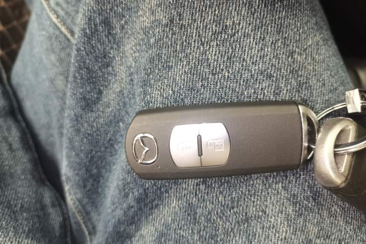 Used Mazda CX-7 2014 2.3T Smart All-Wheel Drive Supreme Edition Interior 1