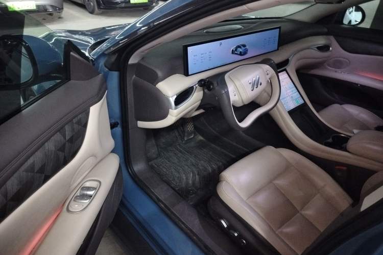 Used IM L6 2024 Max Standard Edition Driver Seat