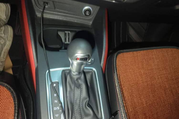 Used Audi Q2L 2018 35 TFSI Fashion Dynamic Version China VI Emission Standard