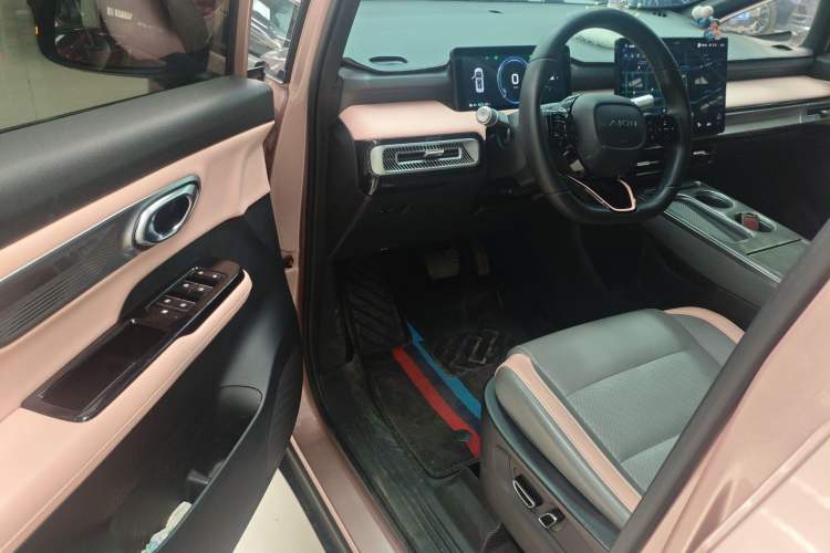 Used AION Y 2022 Plus 70 Smart Edition Driver Seat