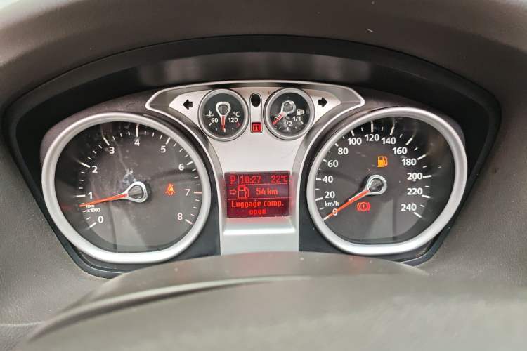 Used Ford Focus 2011 Sedan 1.8L Automatic Fashion Edition
