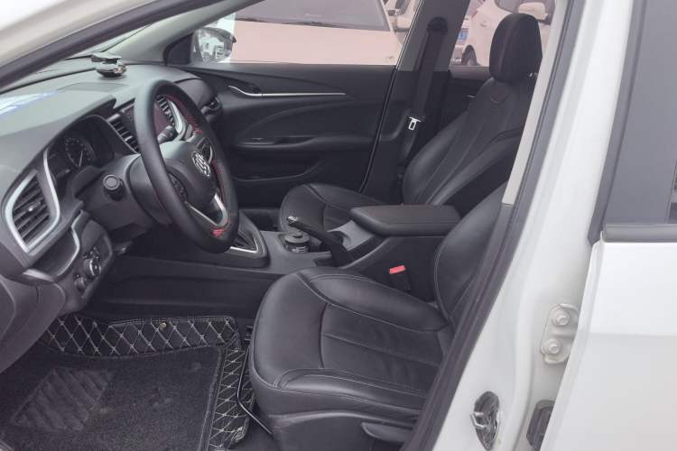 Used Buick GT 2018 18T Automatic Elite Model Left Front Seat