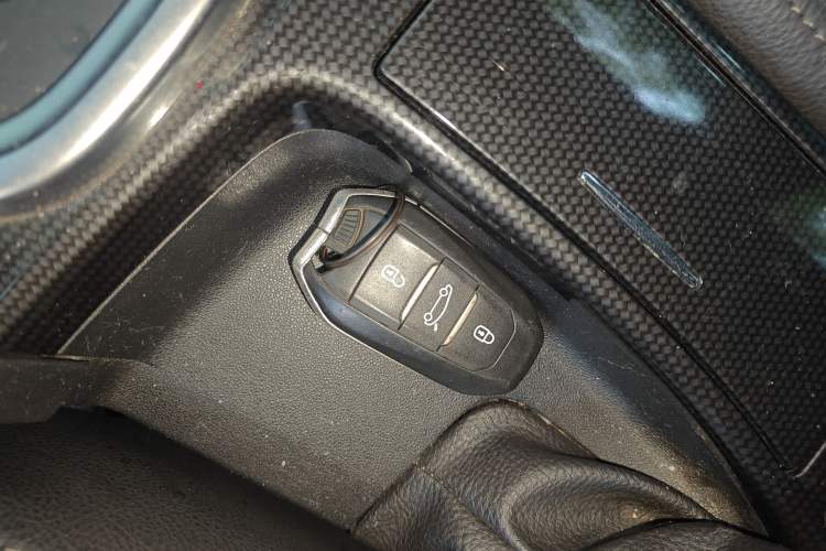 Used Citroen C4L 2014 1.6THP Intelligent Drive Automatic Dynamic Model