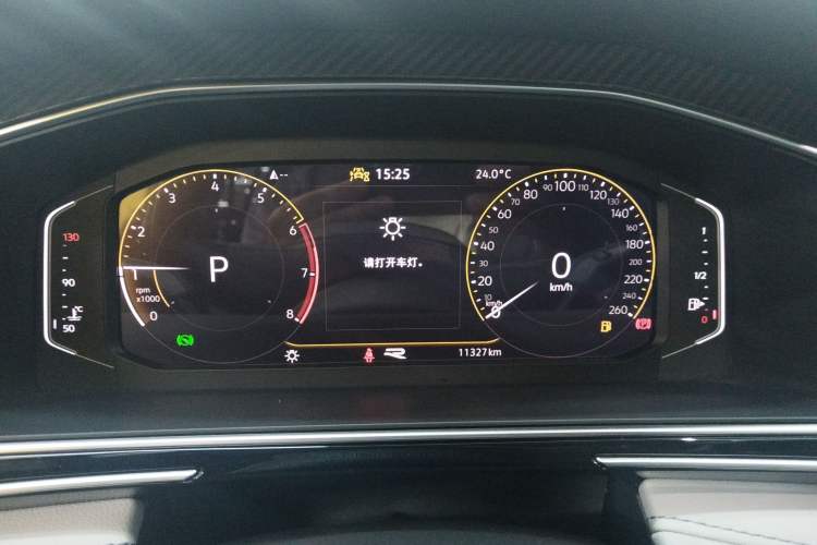 Used Volkswagen Tiguan L 2024 Outstanding Model 330TSI Automatic Two-Wheel Drive R-Line Dragon Glory Edition