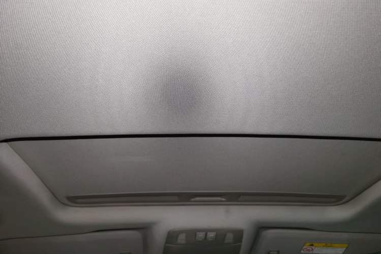 Used Buick Regal 2015 1.6T Elite Tech Model Headliner