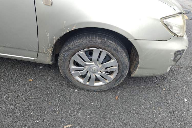 Used BYD F3 2012 Energy-Saving Edition 1.5L Manual Standard Model
