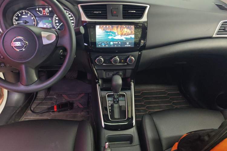 Used Nissan Sylphy 2022 Classic 1.6XL CVT Luxury Edition Audio And AC Panel