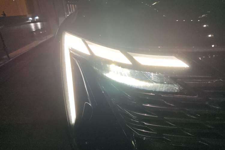 Used Geely Auto FX11 2023 1.5TD DCT Prestige Edition
