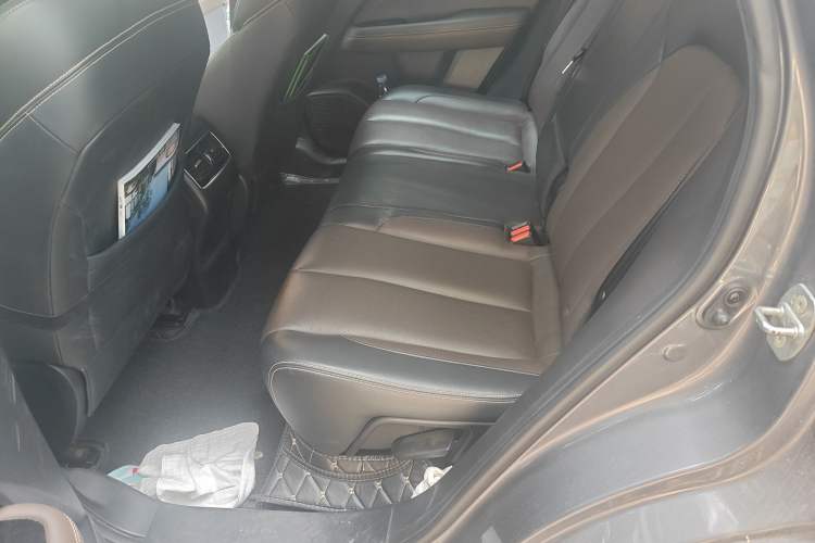 Used GAC Trumpchi GS5 2019 270T Automatic Luxury Edition Left Rear Seat