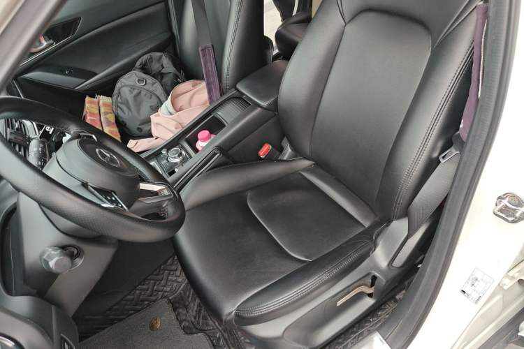 Used Mazda CX-4 2021 2.0L Automatic Two-Wheel Drive Blue Sky Dynamic Edition
