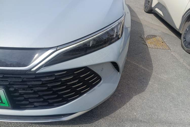 Used BYD Qin L 2025 DM-i Smart Drive 120KM Superior Model Left Front Headlight