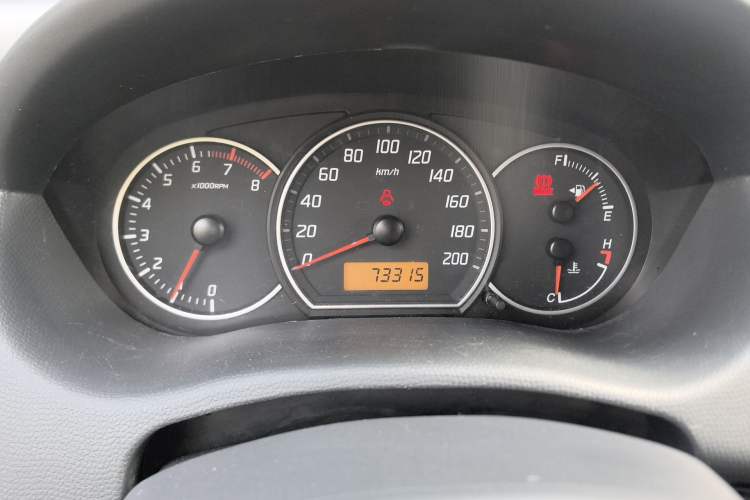 Used Suzuki Swift 2013 1.3L Manual Value Edition Instrument Cluster