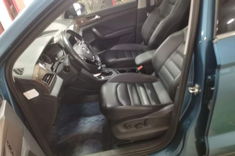 Used Volkswagen Tharu 2020 280TSI Two-Wheel Drive Luxury Plus Version China VI Standard Left Front Seat